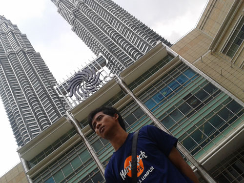 Twin Tower Malaysia - Iqbal Parabi